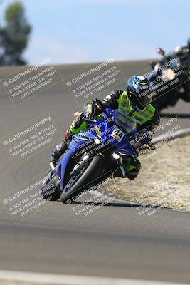 media/Sep-21-2025-TrackDaz (Sun) [[277c75b276]]/B Group/1220pm (Turn 2)/